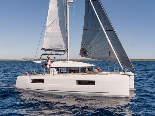 Corso-catamarano-vela Corsi di catamarano a vela